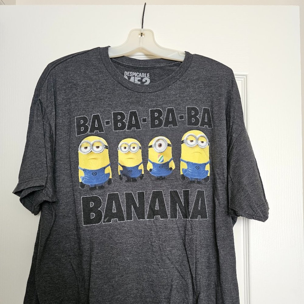 Despicable Me 2 Minions Gray Tshirt Men's 2XL